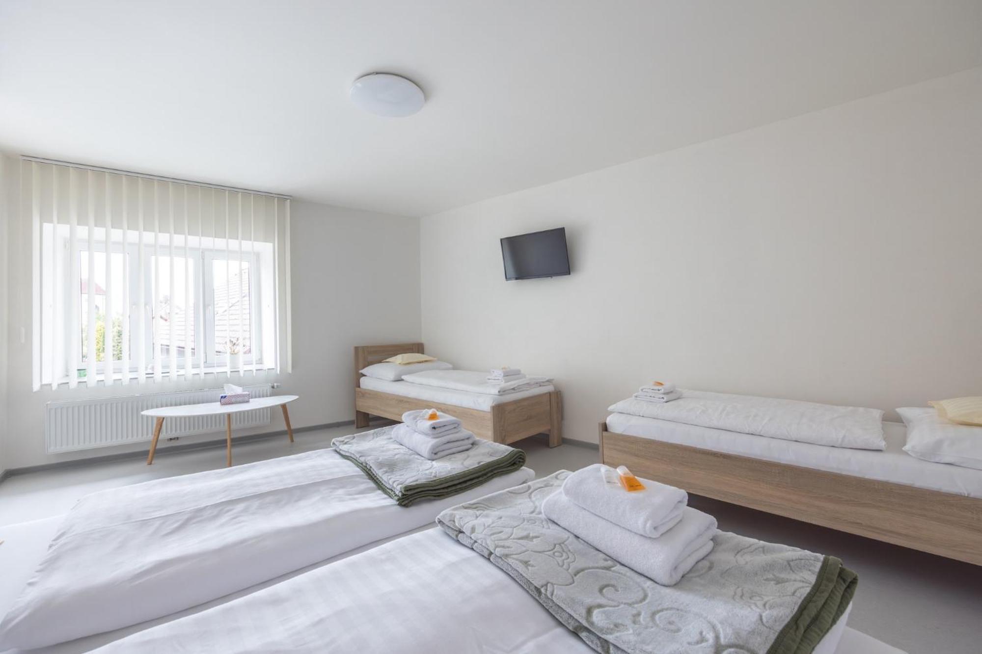 A Studio Veselka Litomysl Luaran gambar
