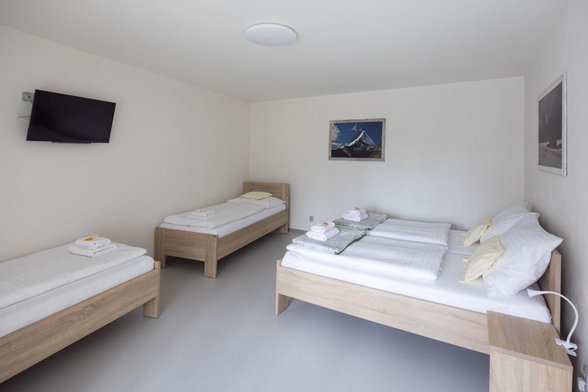 A Studio Veselka Litomysl Luaran gambar